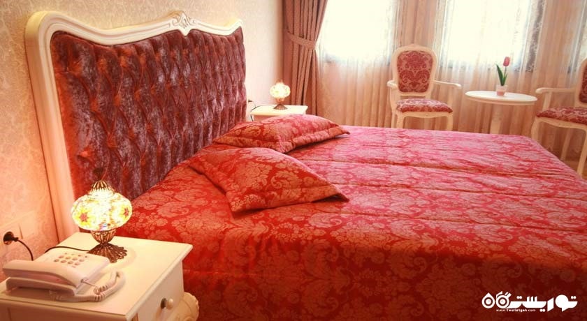 تخت بزرگ اتاق اکونومی